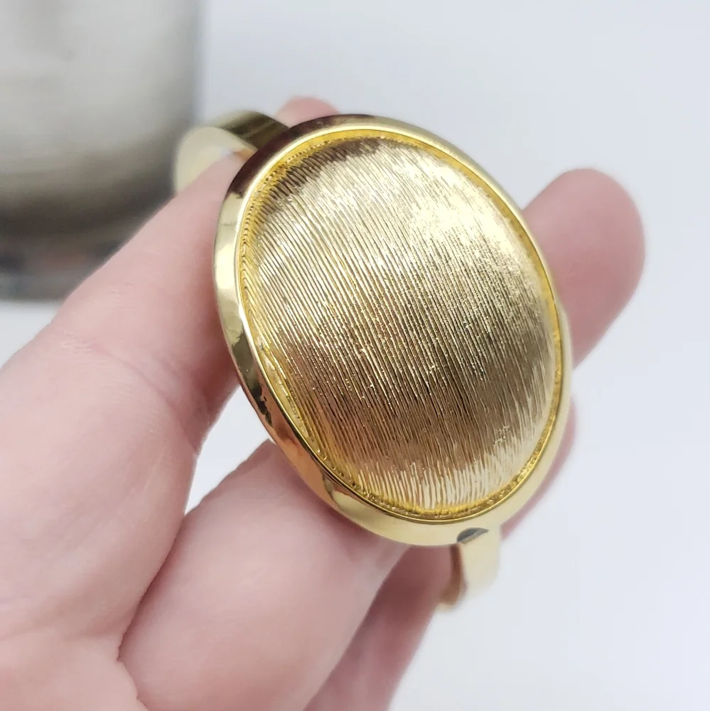Unique Gold Tone Oval Statement Bracelet Hinged Bracelet
